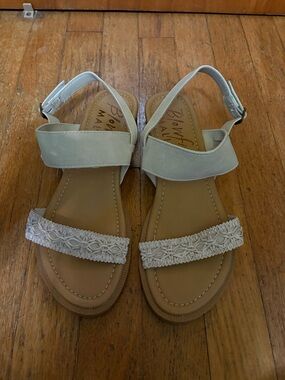 Blowfish Malibu Sandals-Size 9